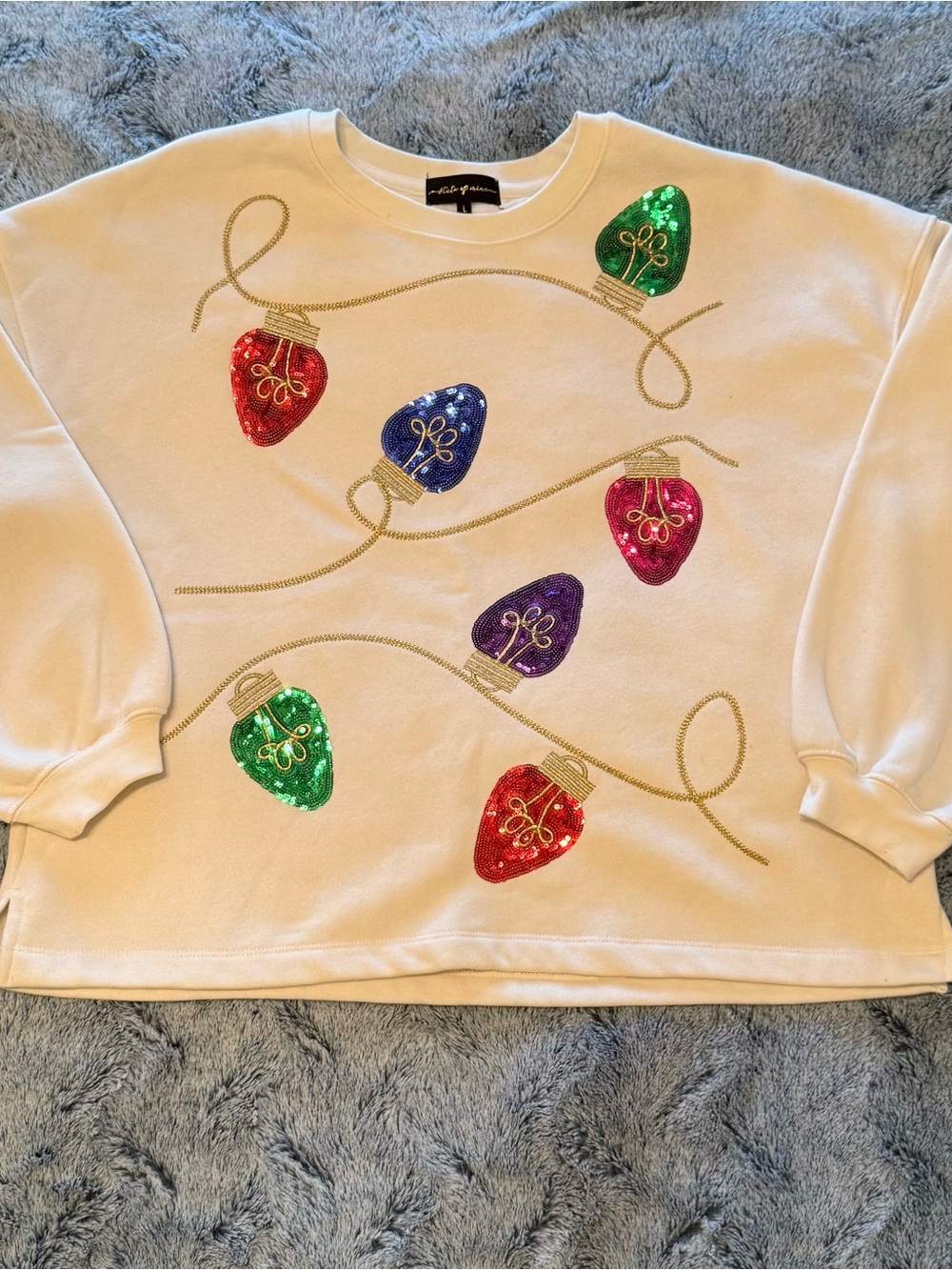 Festive Holiday Sweatshirt with holiday lights detail | Size = Large